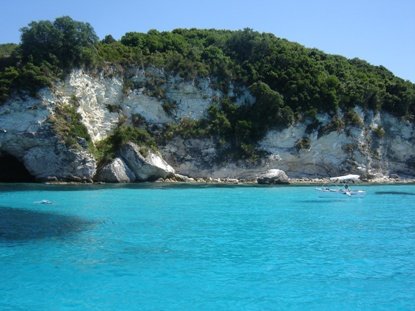 antipaxos.jpg